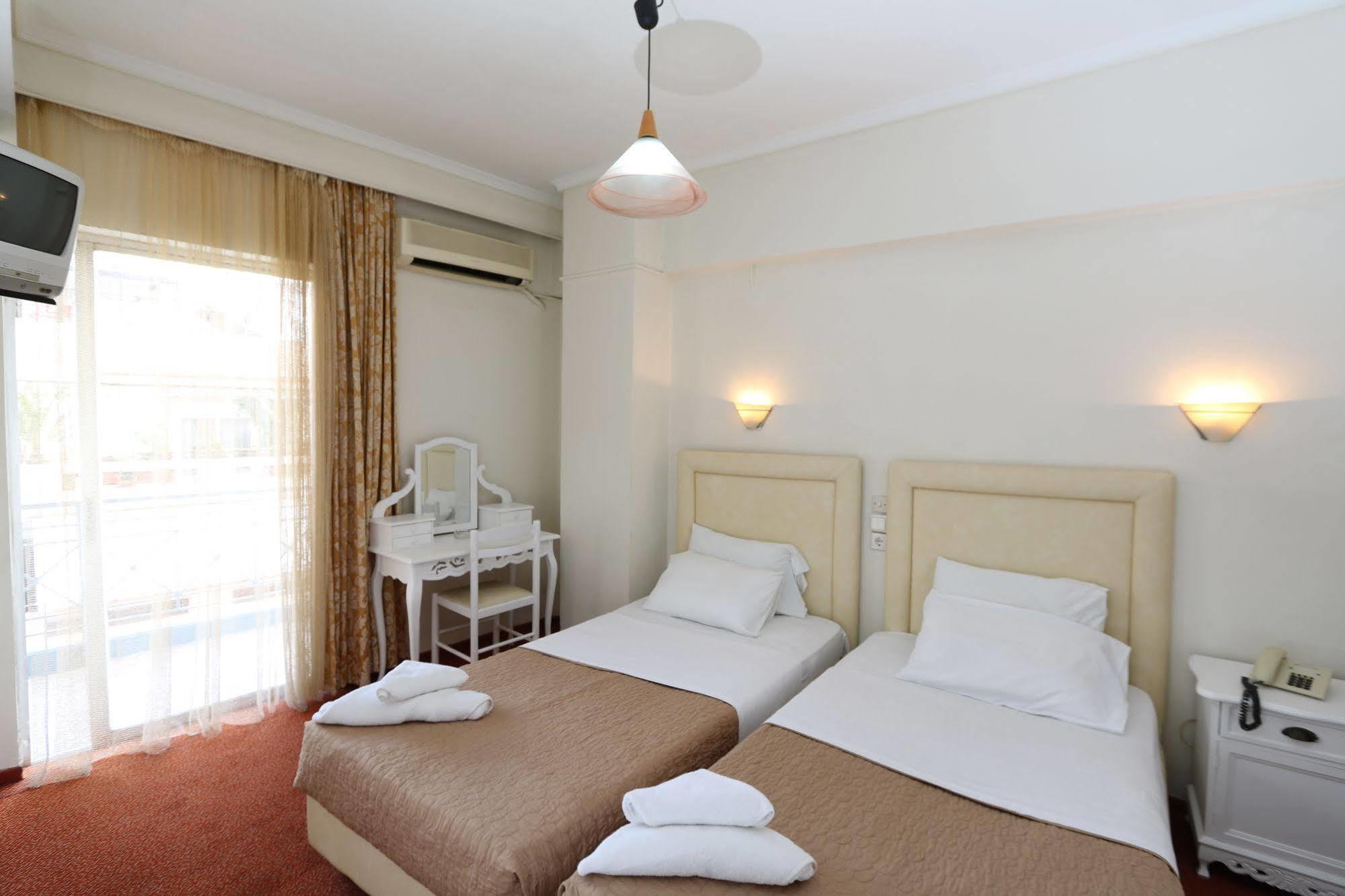 Athens Delta Hotel Luaran gambar